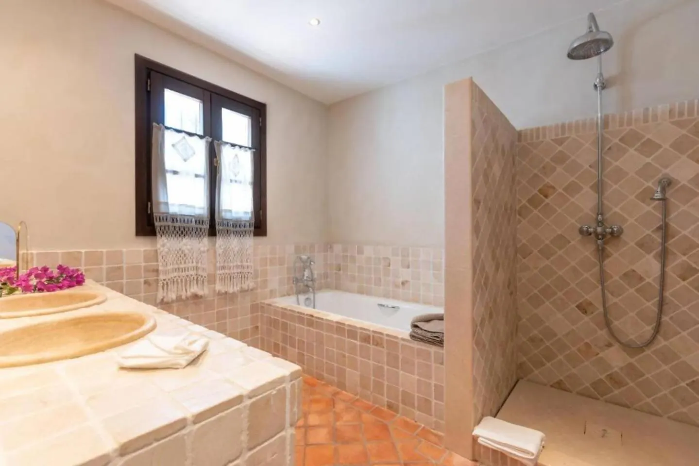 Villa Casa Sol Encantadora Villa Con Piscina ماربيا إسبانيا