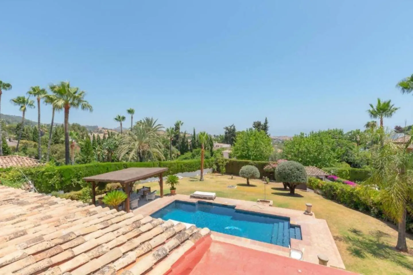 Villa Casa Sol. Encantadora Villa Con Piscina Marbella