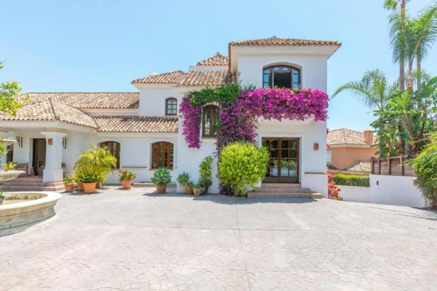 Villa Casa Sol. Encantadora Villa Con Piscina Marbella